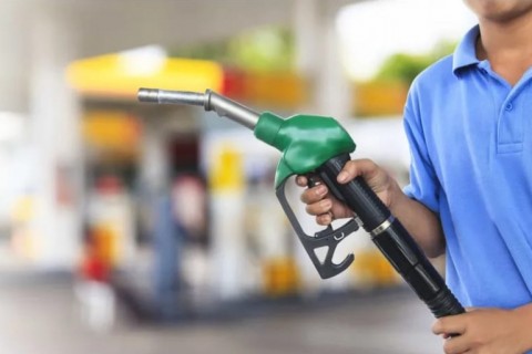 Preço do etanol cai em 10 Estados e no DF; sobe em 10 e fica estável em 6 na semana, diz ANP